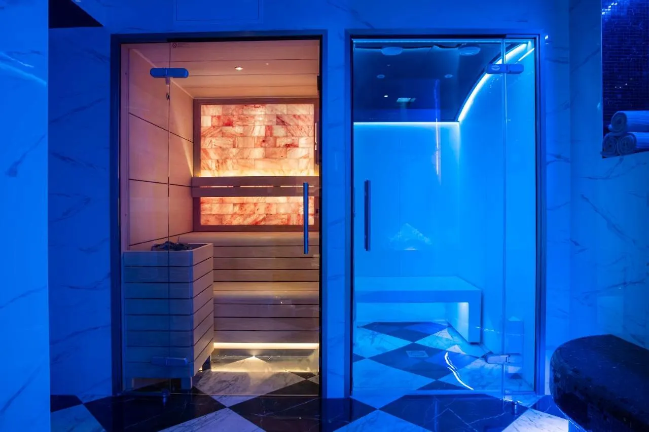 Hotel & Spa Saint-Jacques Paris 4*,