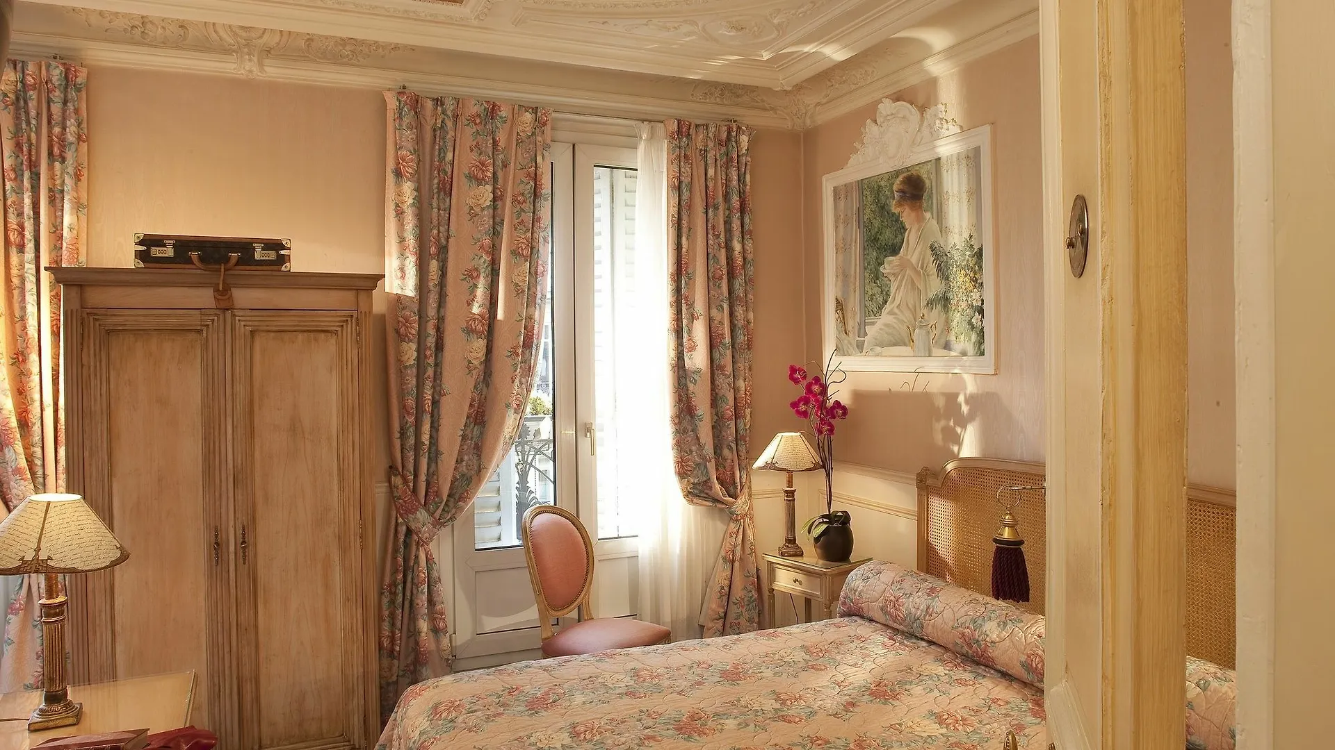 Hotel & Spa Saint-Jacques Paris 4*,  France